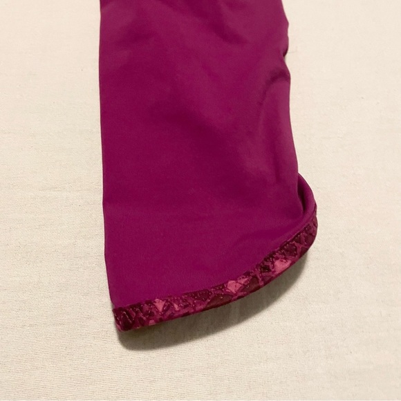 Lululemon Real Quick Run Crop Regal Plum Size 4 - Picture 16 of 16